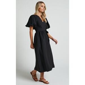 lucinda midi dress MINKPINK Lucinda Midnight Blue Floral Midi Dress